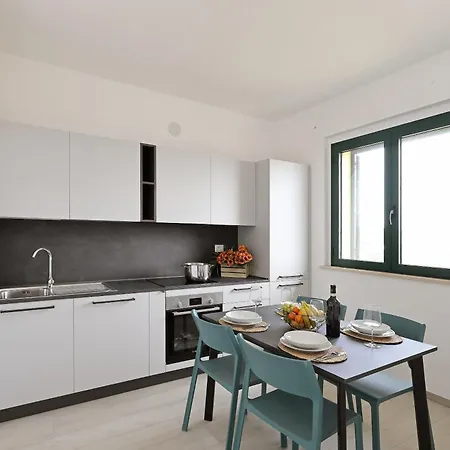 Vista Mare Con Balcone - Parco Valle Della Civita Apartamento Villa Rosa Di Martinsicuro